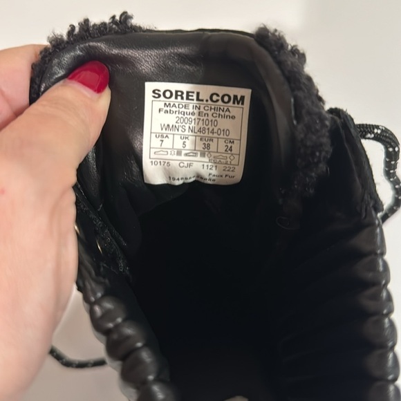 NWT Sorel Brex Heel Cozy Lace Booties in Black/Sea Salt Platform Chunky - Picture 11 of 11